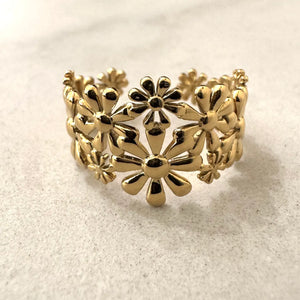 Emmy Floral Ring