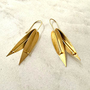 Tayna Floral Earrings