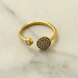 Euka Ring w White Zirconias 