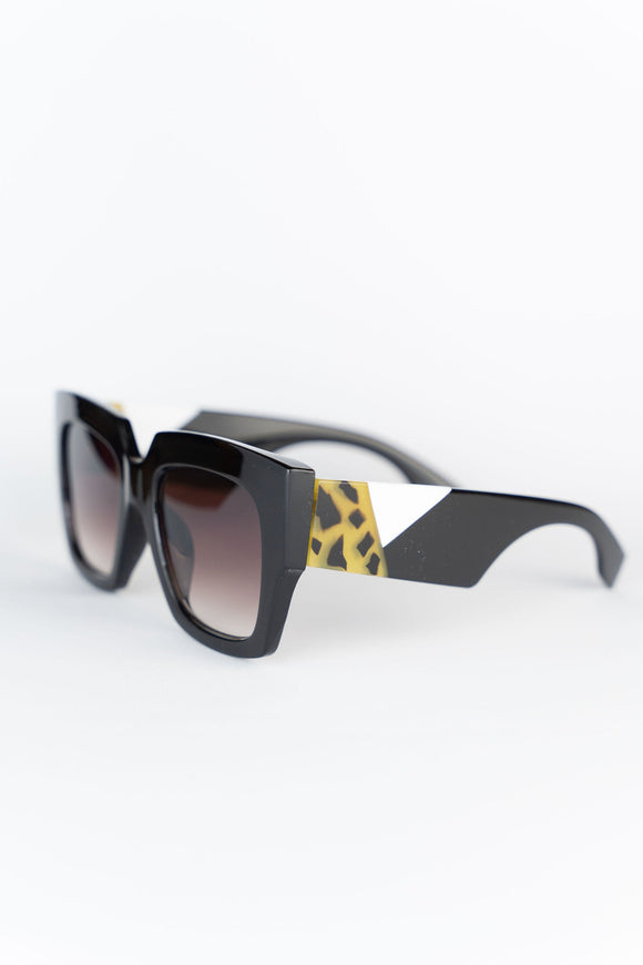 Irresistible Sunglasses Black