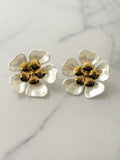 Lila White Floral Earrings