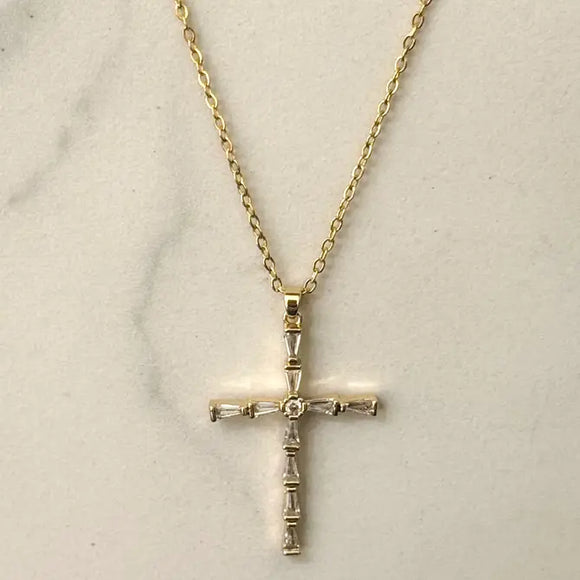 Cross Necklace w Zirconium Stones 