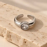 Tombik Adjustable Ring W Zirconium Stones