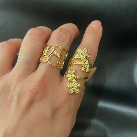 Hemma Floral Ring w White Zirconias  