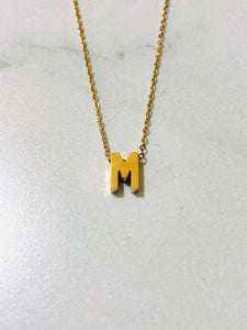 Initial Charm Necklace M Gold